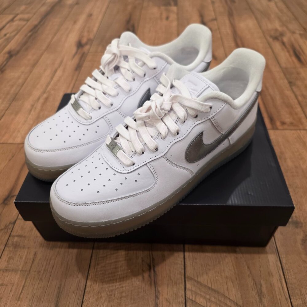 BRAND NEW NIKE AIR FORCE 1 PREMIUM MENS SIZE 10